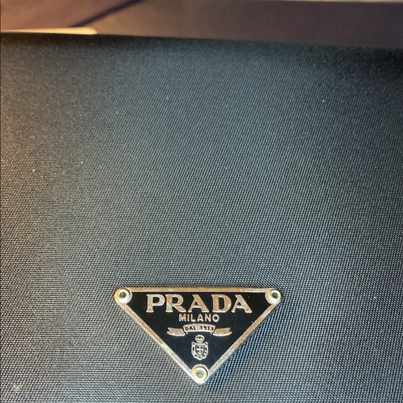 PRADA Wallet - Picture 12 of 12